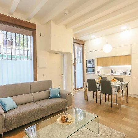 T&L Triana Loft - Just Like At Home Seville Exterior photo